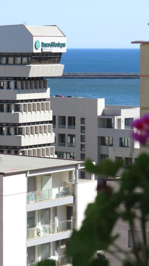 קליארי Luna Rossa Rooms מראה חיצוני תמונה