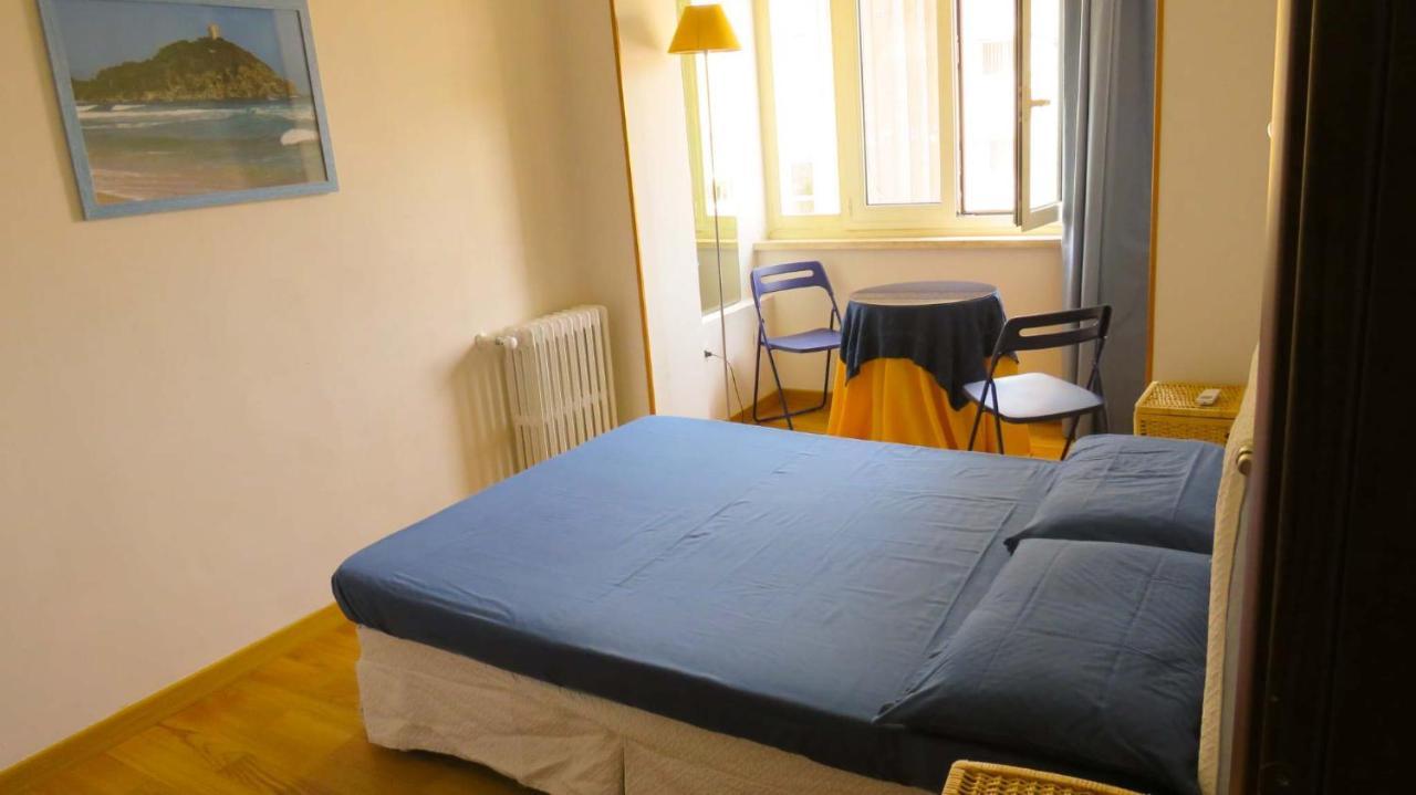 קליארי Luna Rossa Rooms מראה חיצוני תמונה