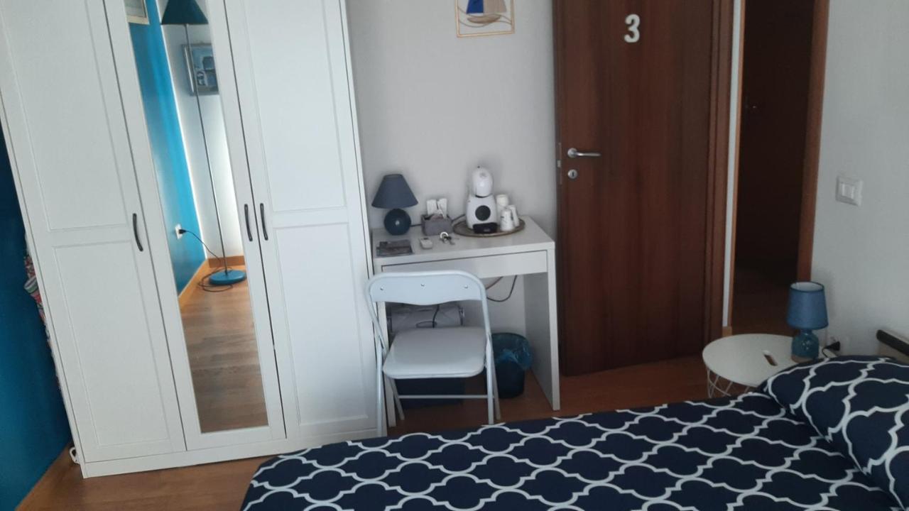קליארי Luna Rossa Rooms מראה חיצוני תמונה